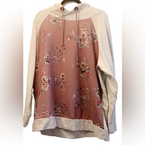 3X Wonder Blossom Pleated Floral Hoodie